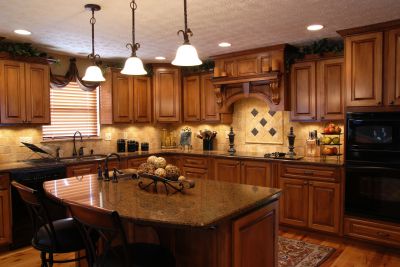 Improve the Aesthetics of the Kitchen with Cabinet Lighting!